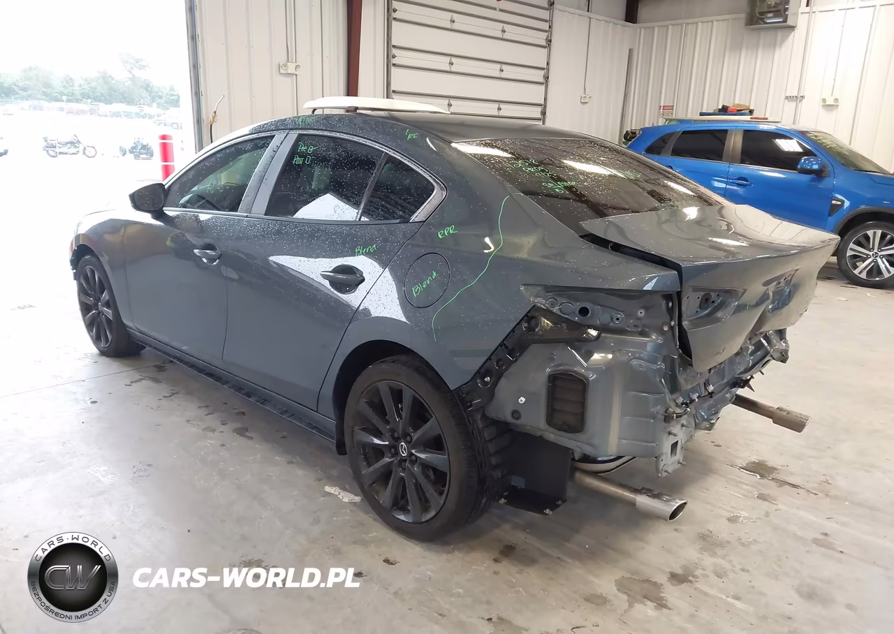 2023 Mazda Mazda3 2.5 S Carbon Edition VIN:3MZBPACM5PM365027 - 3