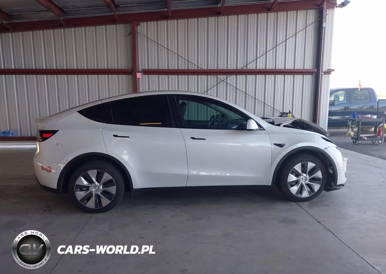 2023 Tesla Model Y Awd-Long Range Dual Motor All-Wheel Drive VIN:7SAYGDEE8PF824689 - 14