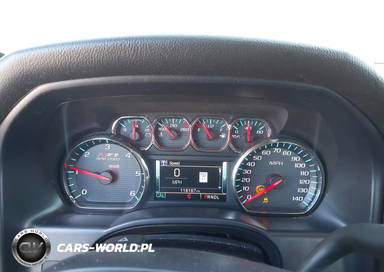 2018 Chevrolet Silverado 1500 2Lt VIN:1GCUKREC7JF153122 - 7