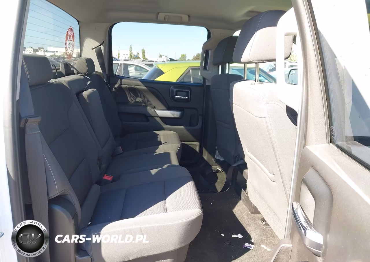 2018 Chevrolet Silverado 1500 2Lt VIN:1GCUKREC7JF153122 - 8
