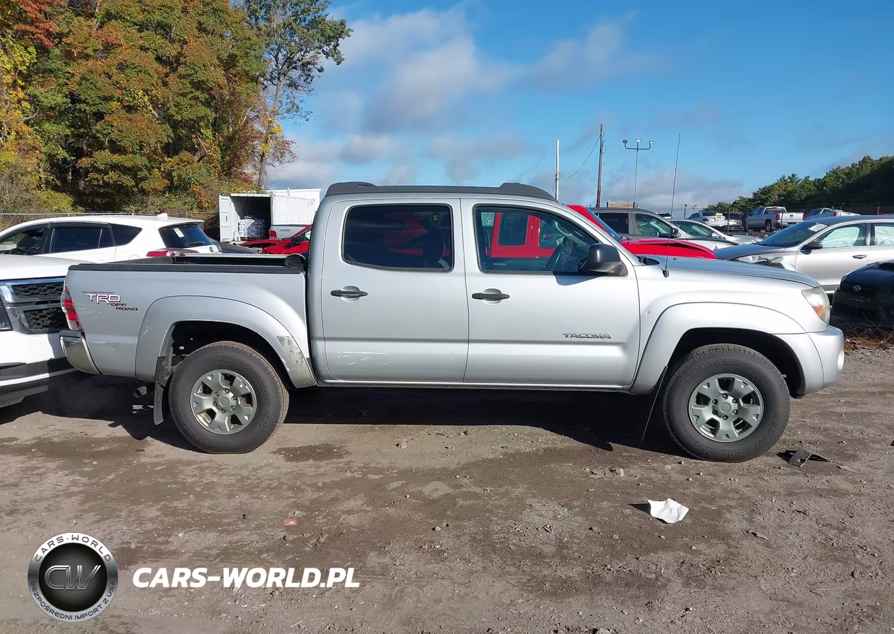2011 Toyota Tacoma Base V6 VIN:3TMLU4EN5BM075645 - 13