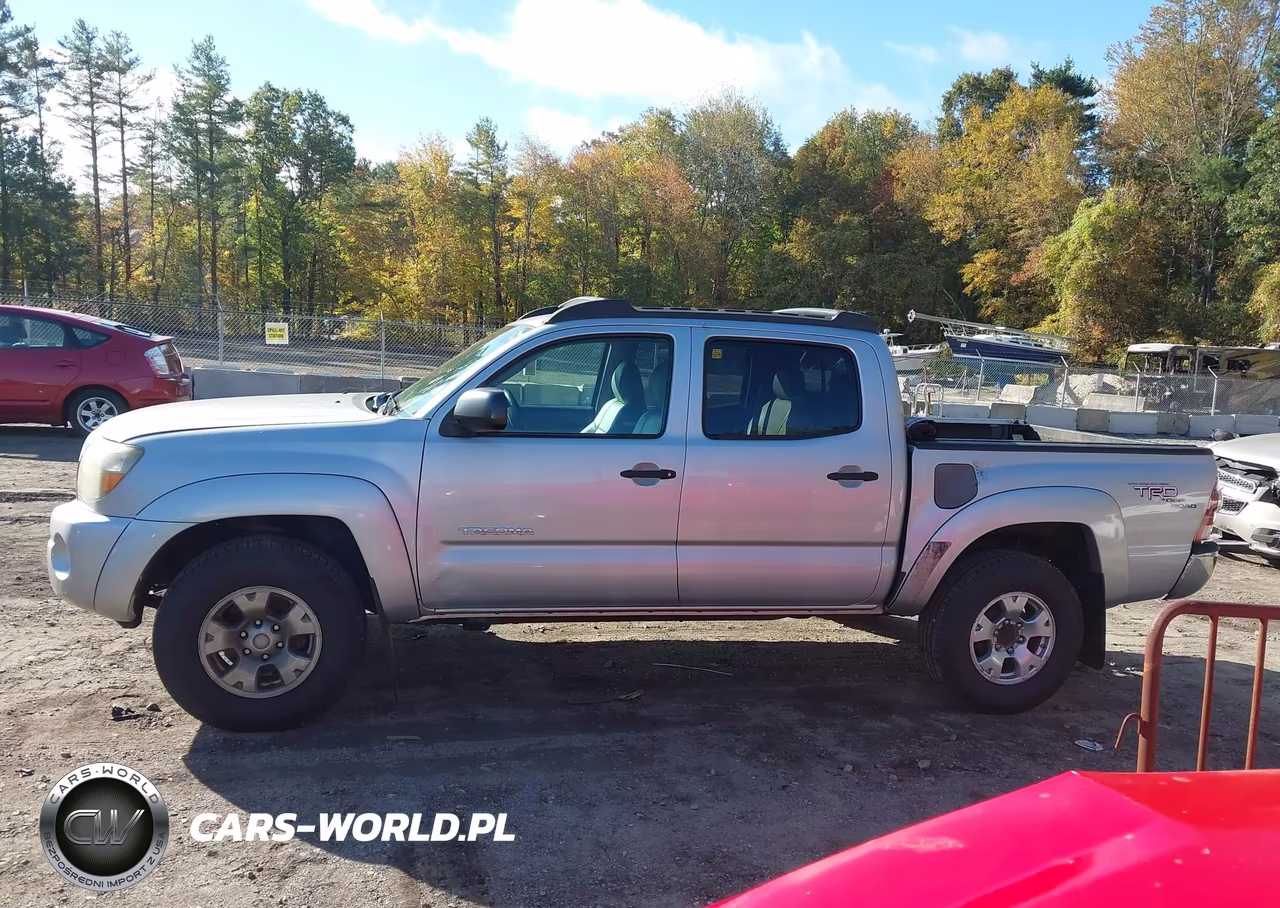 2011 Toyota Tacoma Base V6 VIN:3TMLU4EN5BM075645 - 14