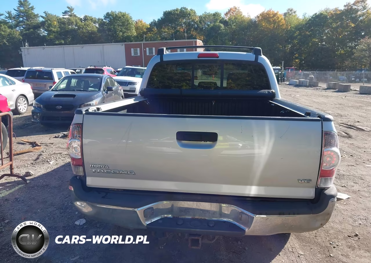 2011 Toyota Tacoma Base V6 VIN:3TMLU4EN5BM075645 - 16