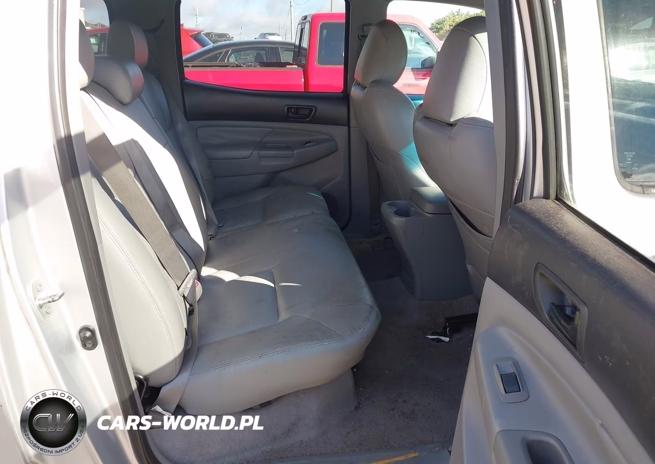 2011 Toyota Tacoma Base V6 VIN:3TMLU4EN5BM075645 - 8