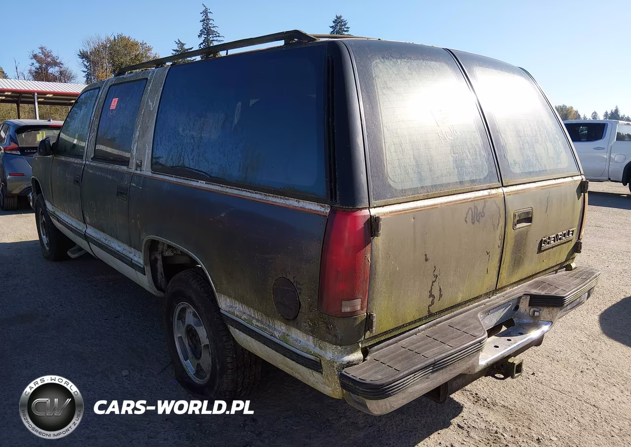1993 Chevrolet Suburban K1500 VIN:1GNFK16K6PJ370254 - 3