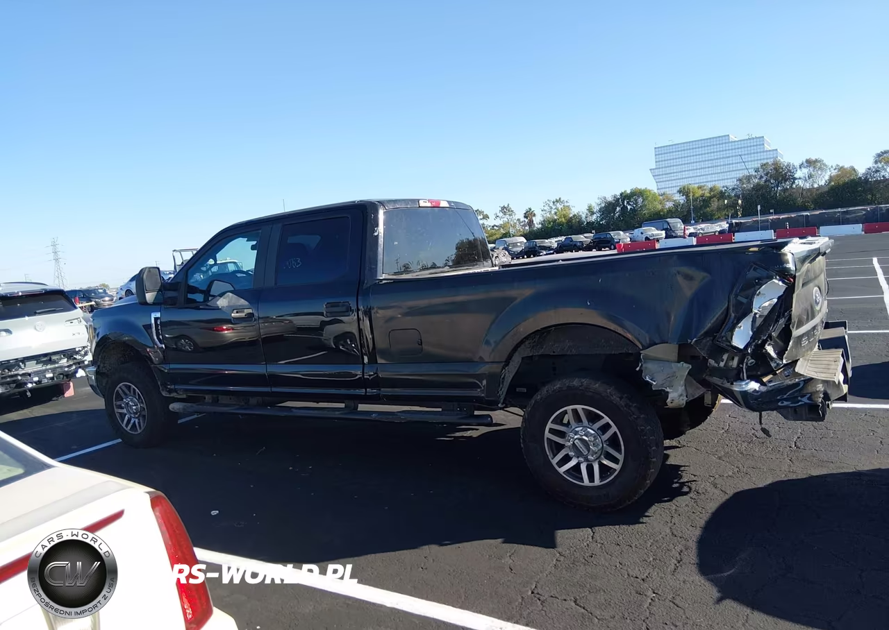 2018 Ford F-250 Xl VIN:1FT7W2B65JEB72913 - 14