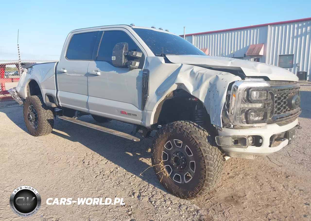 2025 Ford F-250 Lariat – zdjęcie 1 z 15