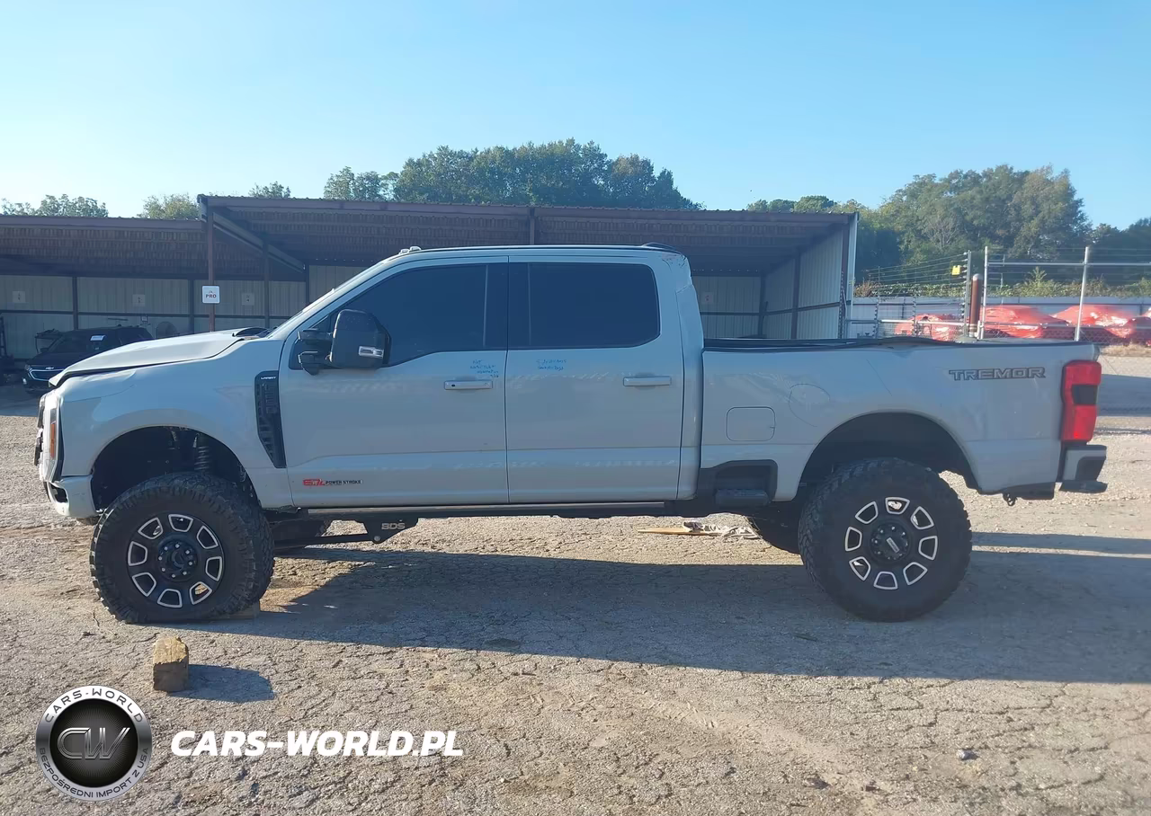 2025 Ford F-250 Lariat VIN:1FT8W2BM5SEC30197 - 14
