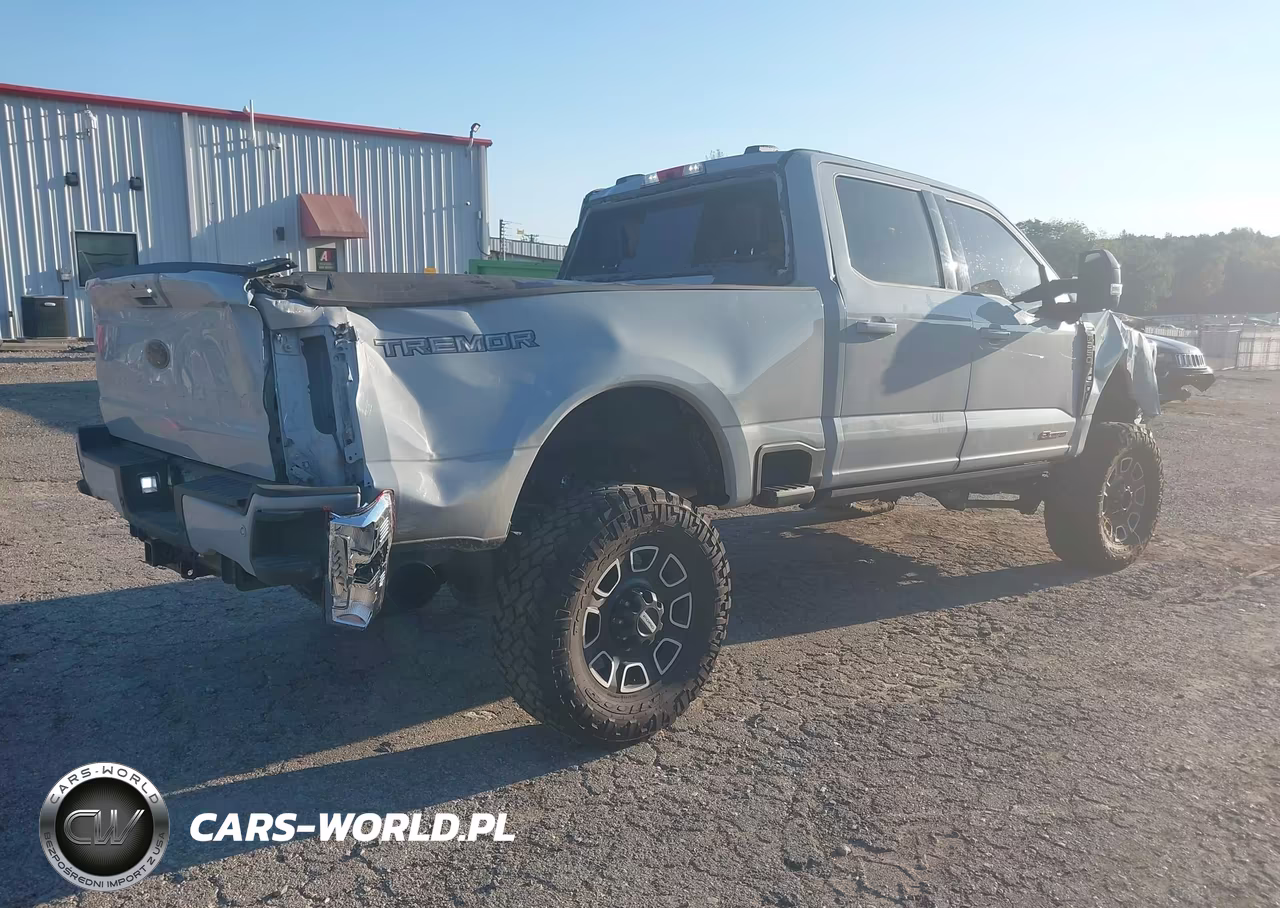 2025 Ford F-250 Lariat VIN:1FT8W2BM5SEC30197 - 4