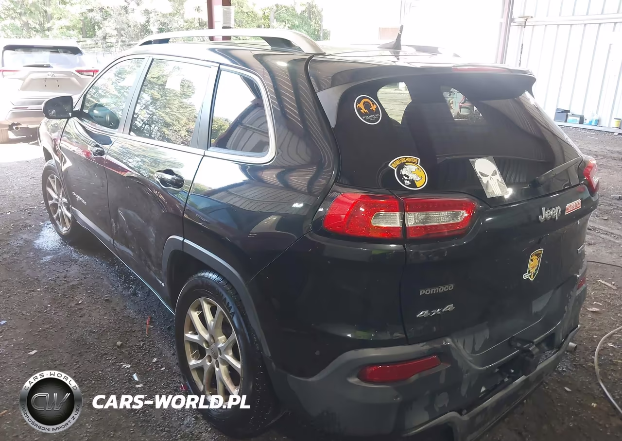 2016 Jeep Cherokee Latitude VIN:1C4PJMCS7GW341967 - 3