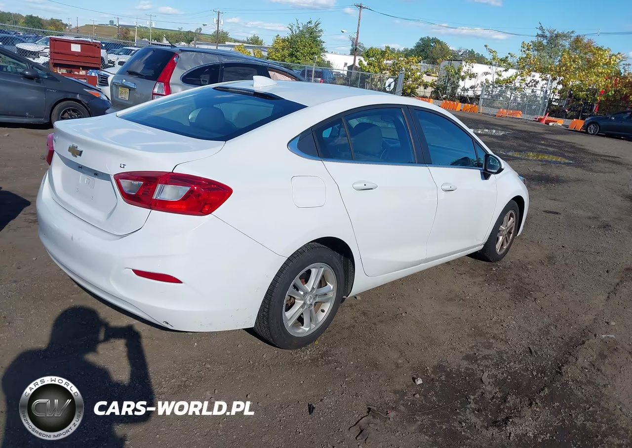 2016 Chevrolet Cruze Lt Auto VIN:1G1BE5SM0G7317892 - 4