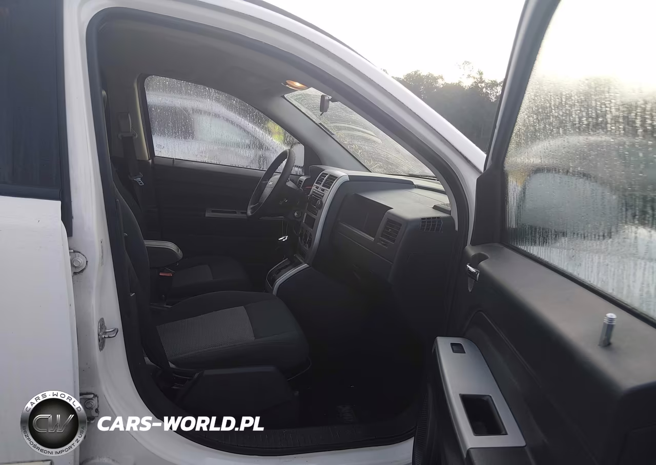 2008 Jeep Compass Sport VIN:1J8FT47W48D522081 - 5
