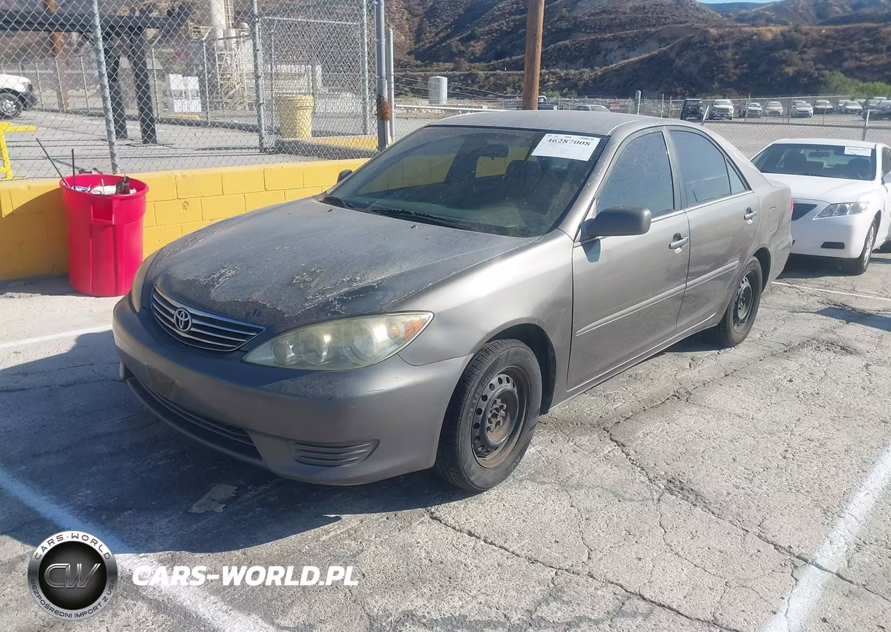 2005 Toyota Camry Le VIN:4T1BE32K65U987337 - 2