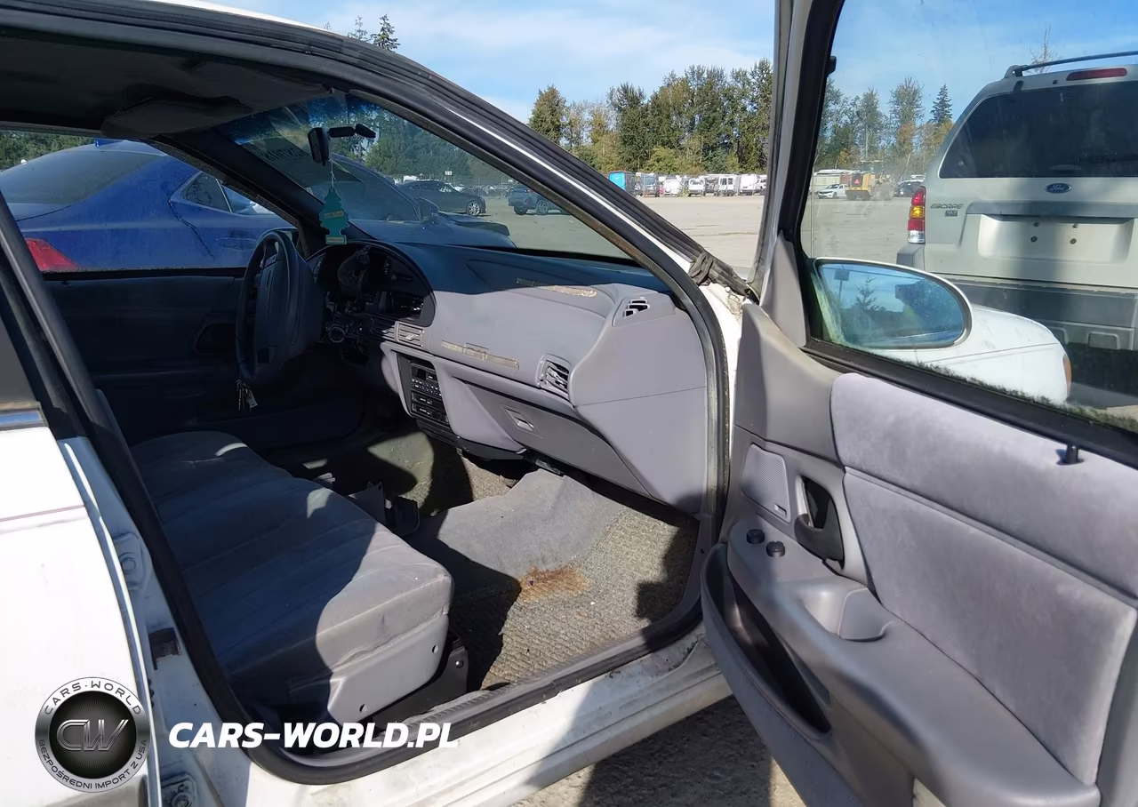 1992 Ford Taurus Gl VIN:1FACP52U4NG242011 - 5