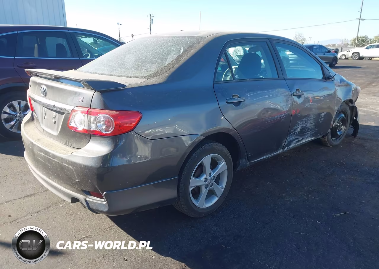 2013 Toyota Corolla S VIN:5YFBU4EE8DP101114 - 4