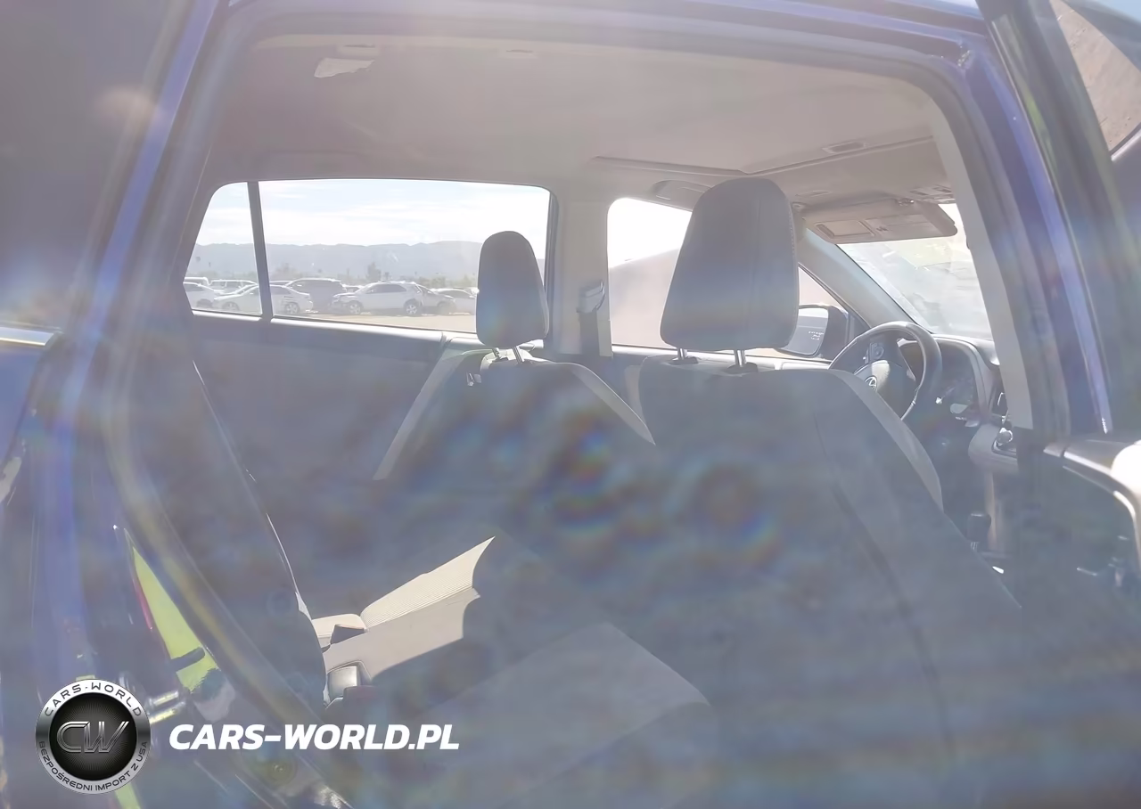 2015 Toyota Rav4 Xle VIN:2T3RFREV0FW405973 - 8