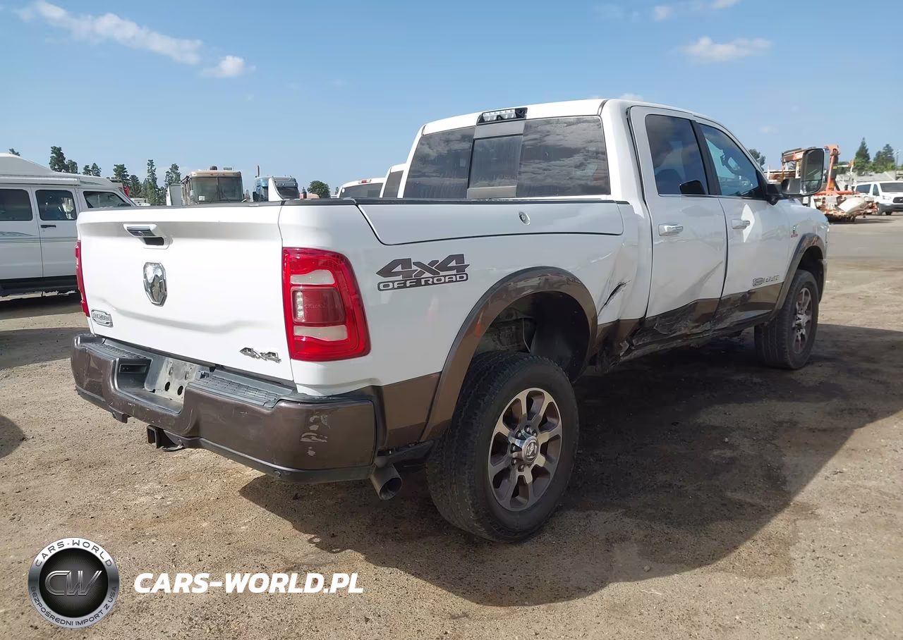 2020 Ram 2500 Laramie Longhorn 4X4 6'4 Box VIN:3C6UR5GL2LG212684 - 4