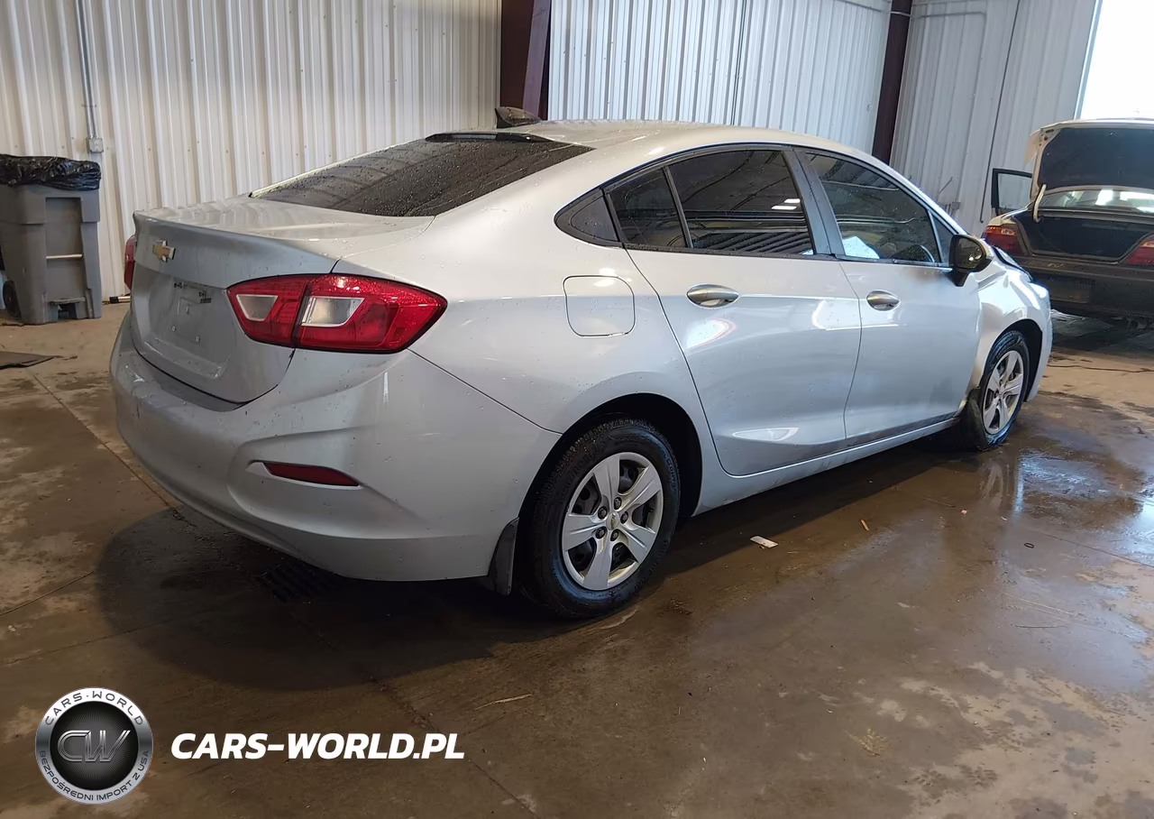 2018 Chevrolet Cruze Ls Auto VIN:1G1BC5SM2J7160587 - 4