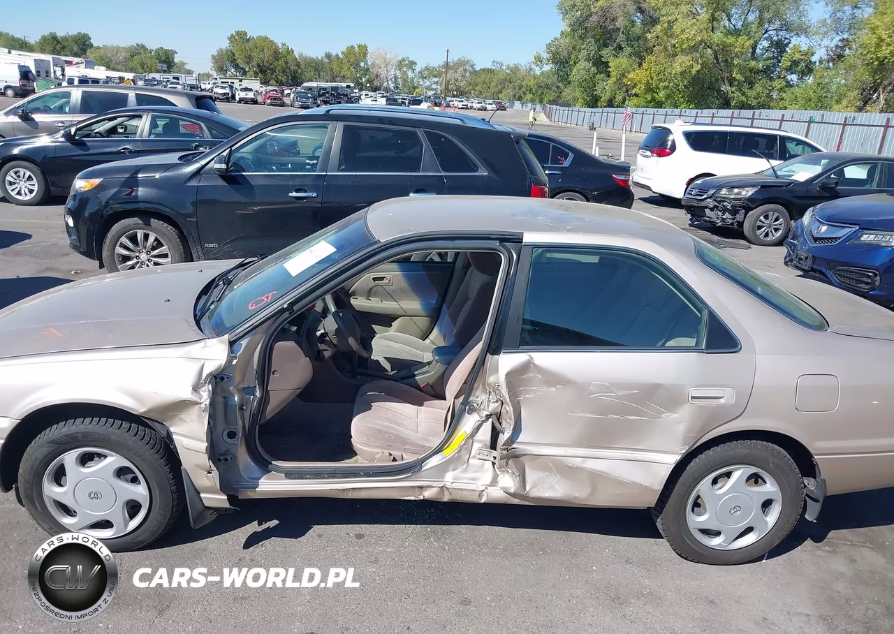 1998 Toyota Camry Le V6 VIN:JT2BF28K7W0090225 - 15