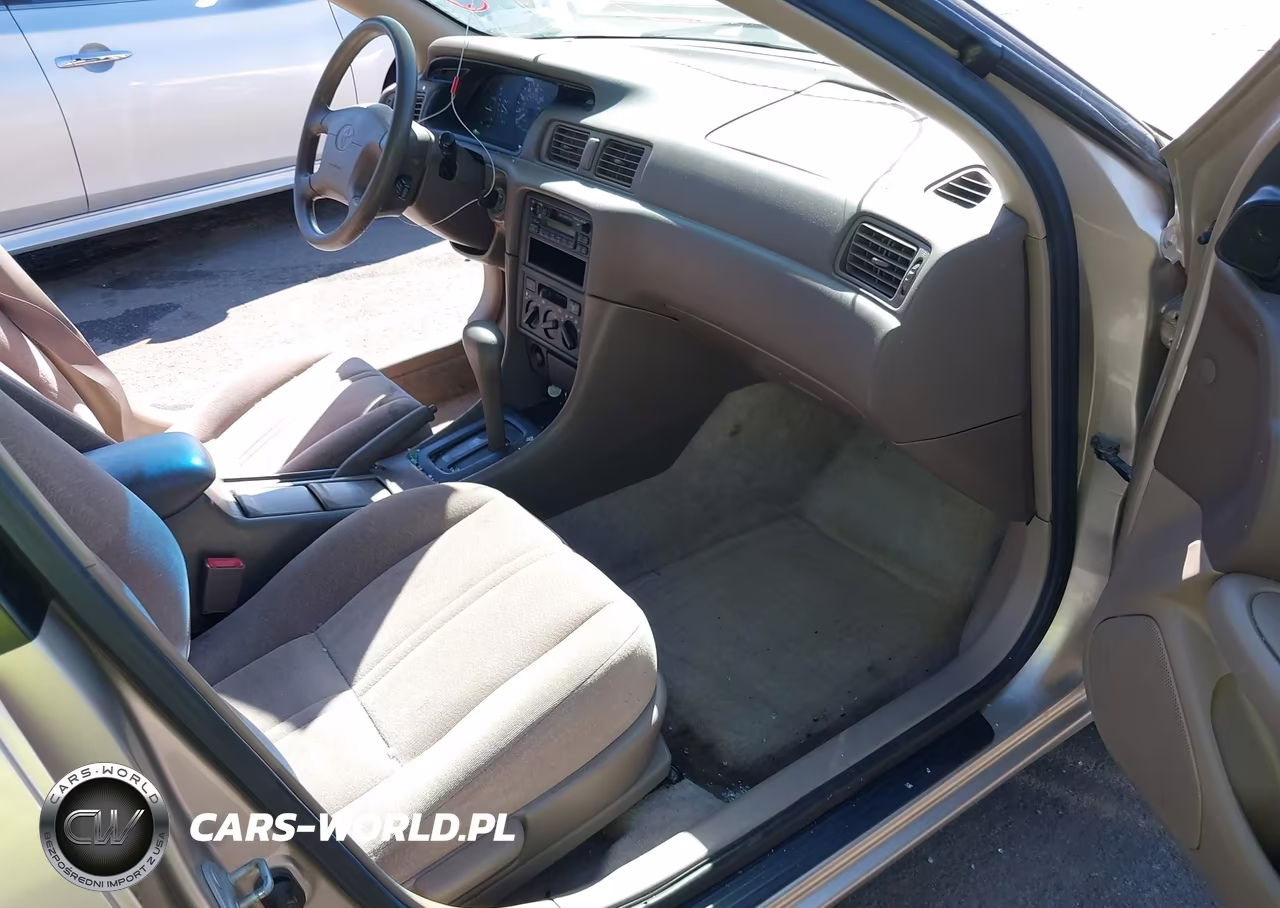 1998 Toyota Camry Le V6 VIN:JT2BF28K7W0090225 - 5