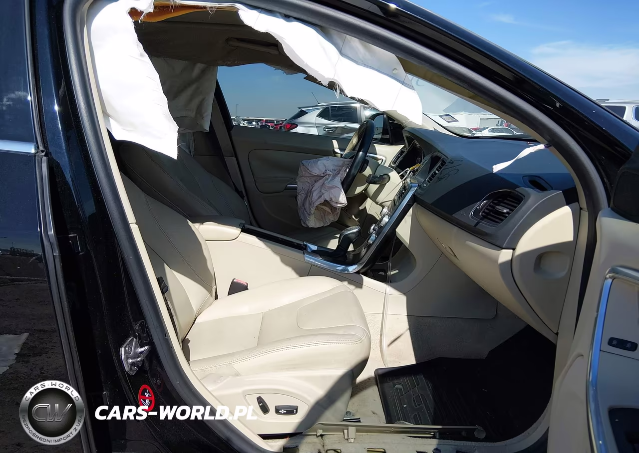 2015 Volvo S60 T5 Premier VIN:YV140MFK2F1355735 - 5