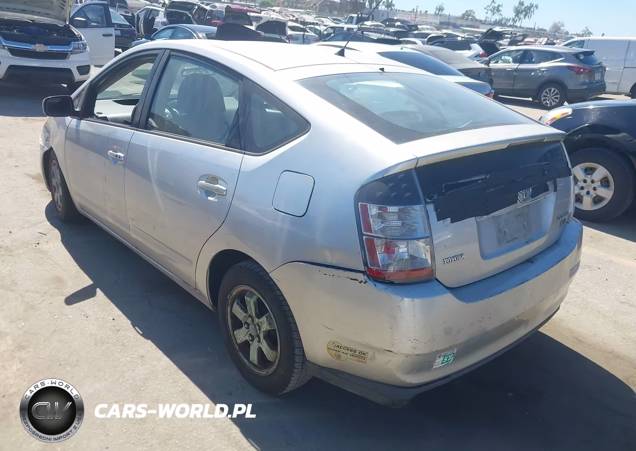 2005 Toyota Prius VIN:JTDKB20U357039519 - 3