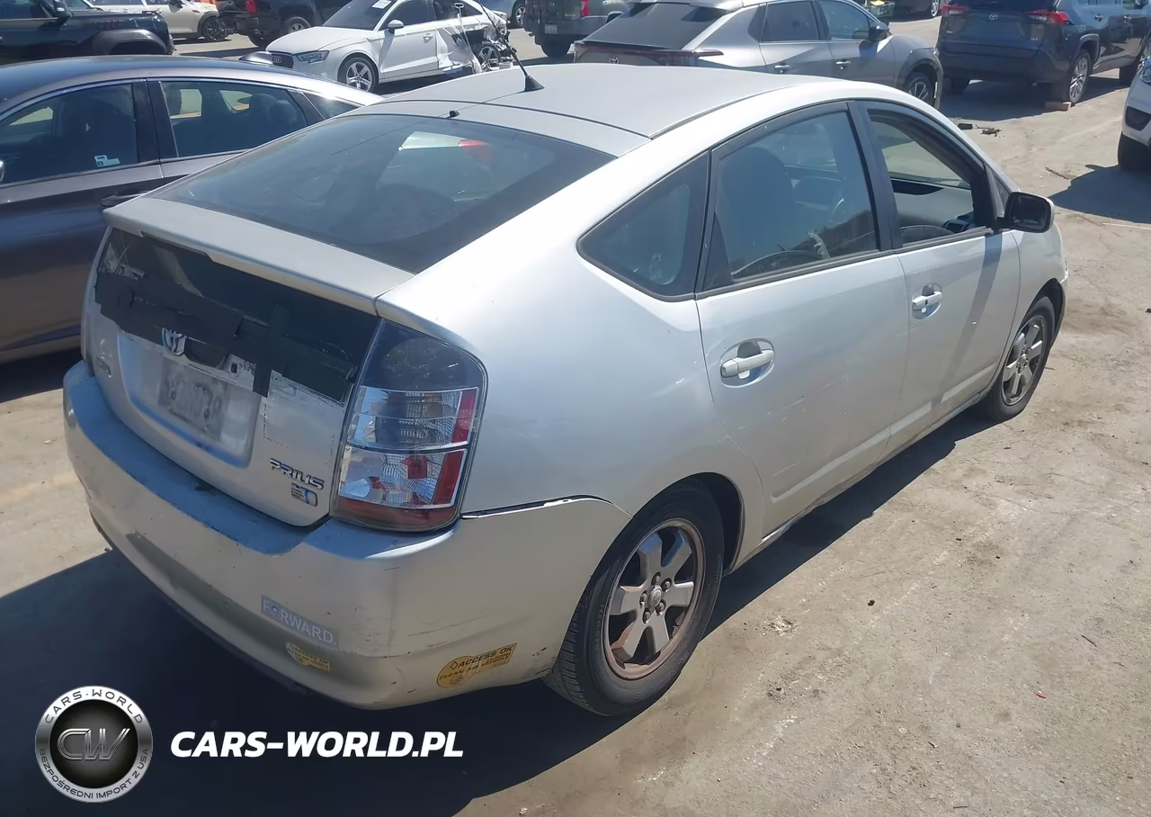 2005 Toyota Prius VIN:JTDKB20U357039519 - 4