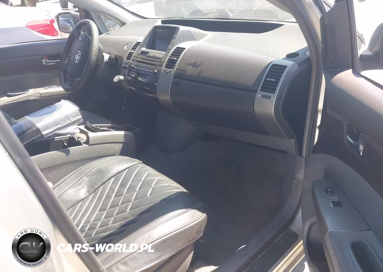 2005 Toyota Prius VIN:JTDKB20U357039519 - 5