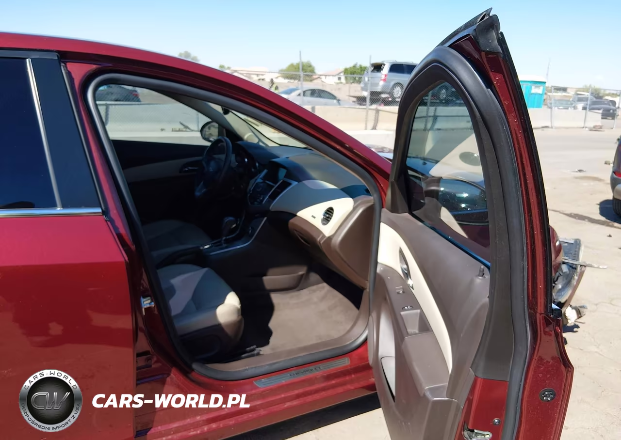 2015 Chevrolet Cruze Diesel VIN:1G1P75SZ3F7276667 - 5