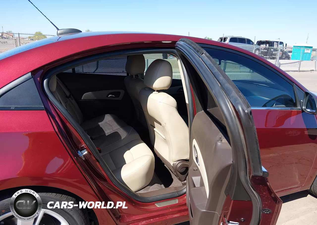 2015 Chevrolet Cruze Diesel VIN:1G1P75SZ3F7276667 - 8