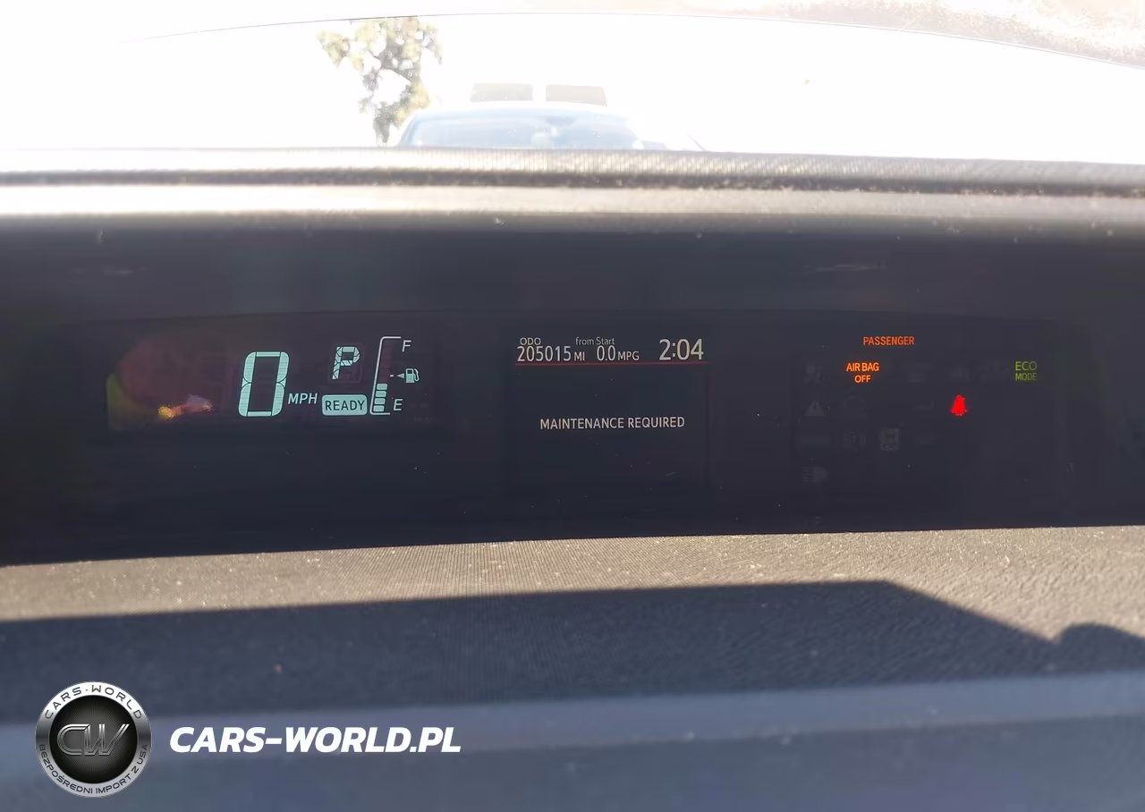 2014 Toyota Prius C One VIN:JTDKDTB37E1575168 - 7