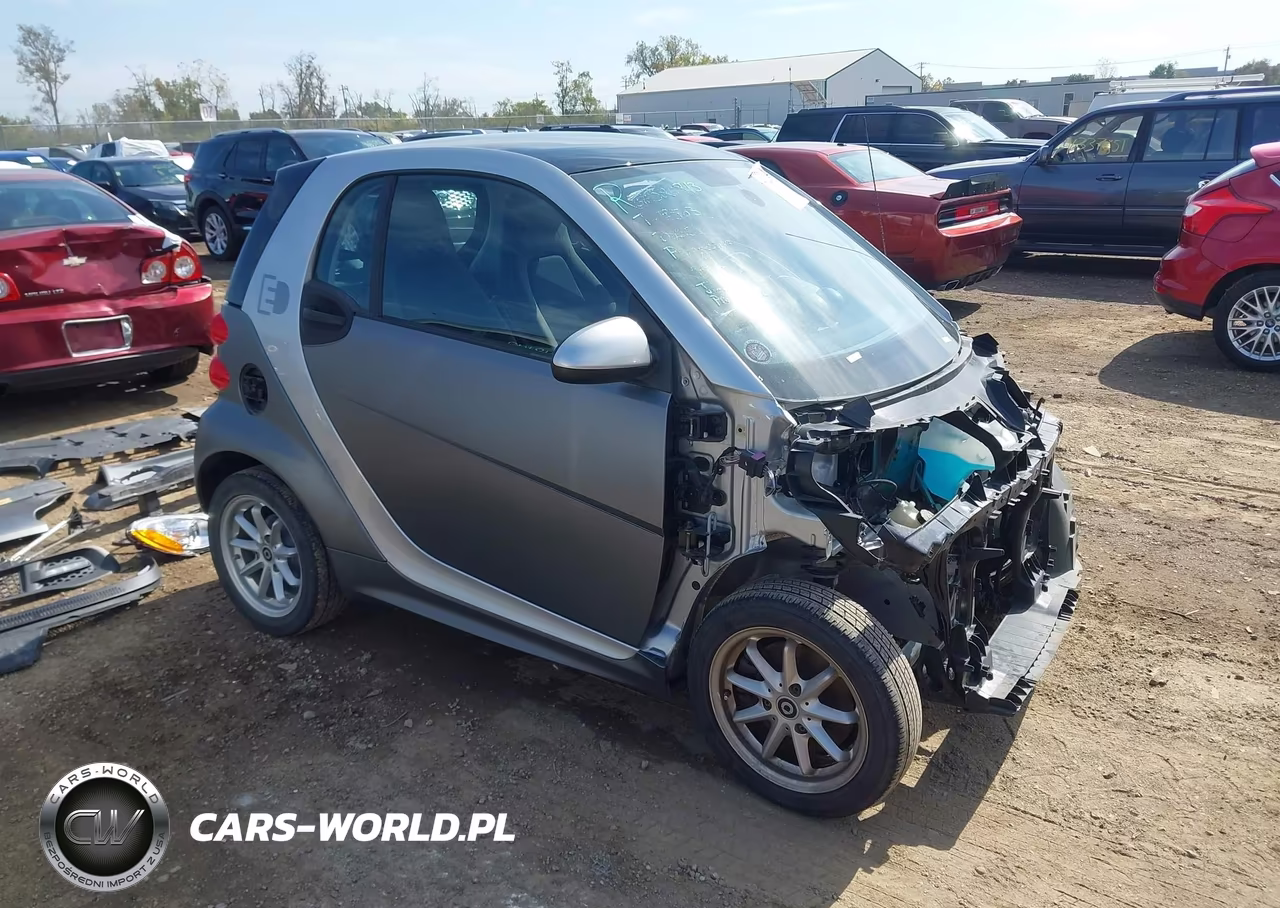 2016 Smart Fortwo Electric Drive Passion VIN:WMEEJ9AA7GK842350 - 1