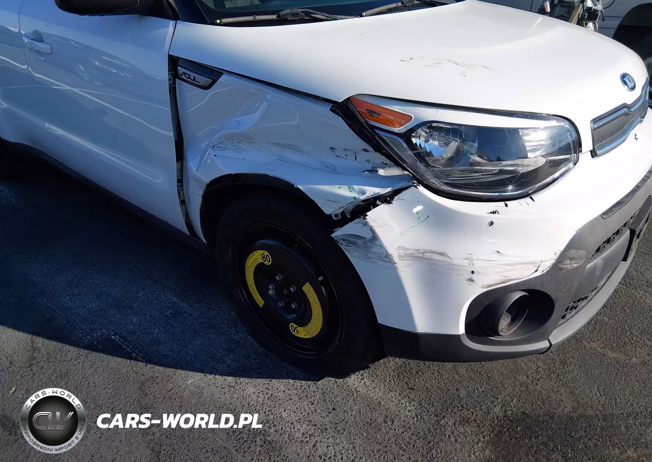 2018 Kia Soul VIN:KNDJN2A29J7892047 - 6