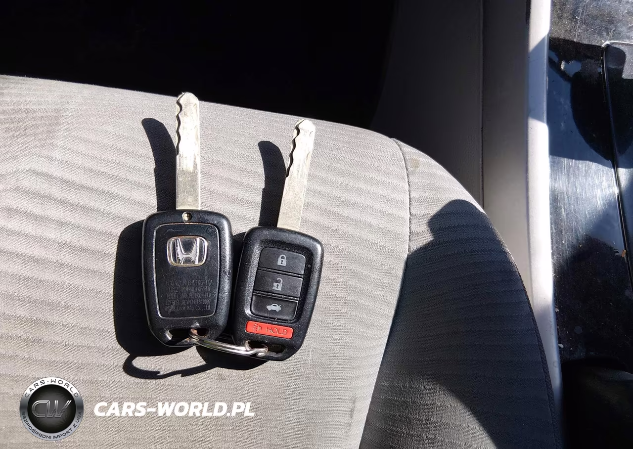 2017 Honda Accord Lx VIN:1HGCR2F32HA130031 - 11