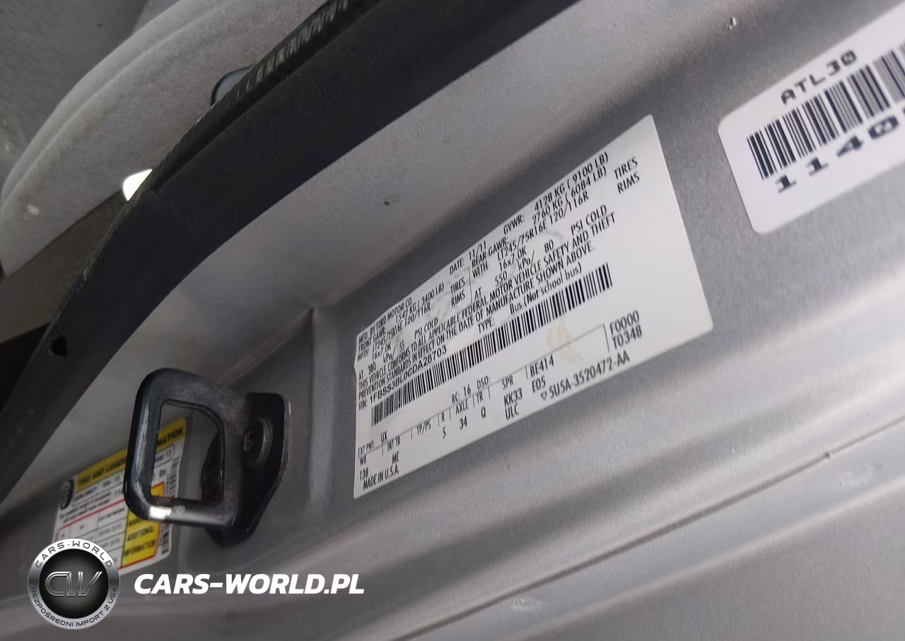2012 Ford E-350 Super Duty Xlt VIN:1FBSS3BL0CDA28703 - 9