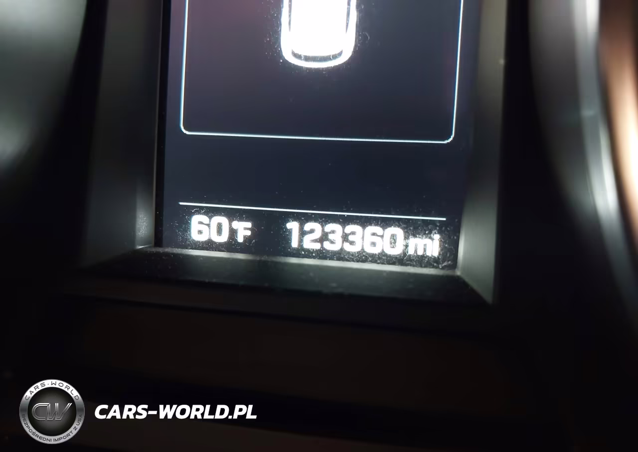 2017 Hyundai Santa Fe Limited Ultimate VIN:KM8SR4HFXHU196334 - 16