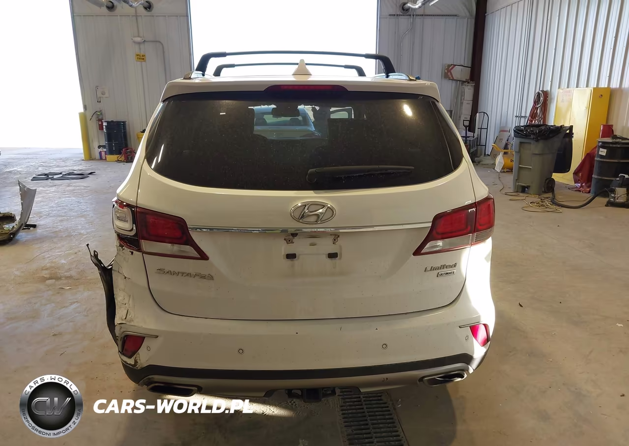 2017 Hyundai Santa Fe Limited Ultimate VIN:KM8SR4HFXHU196334 - 17