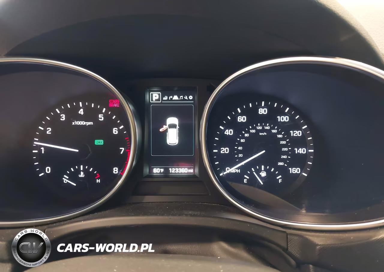 2017 Hyundai Santa Fe Limited Ultimate VIN:KM8SR4HFXHU196334 - 7