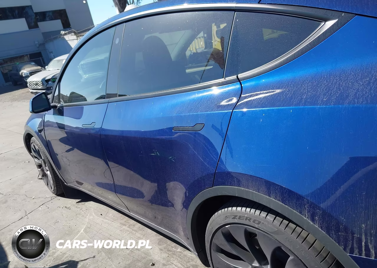 2023 Tesla Model Y Performance Dual Motor All-Wheel Drive VIN:7SAYGDEF6PF762167 - 14