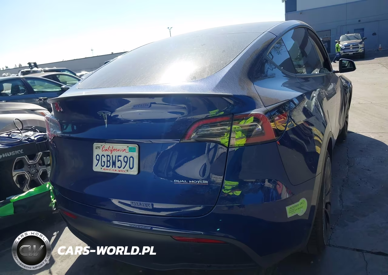 2023 Tesla Model Y Performance Dual Motor All-Wheel Drive VIN:7SAYGDEF6PF762167 - 16
