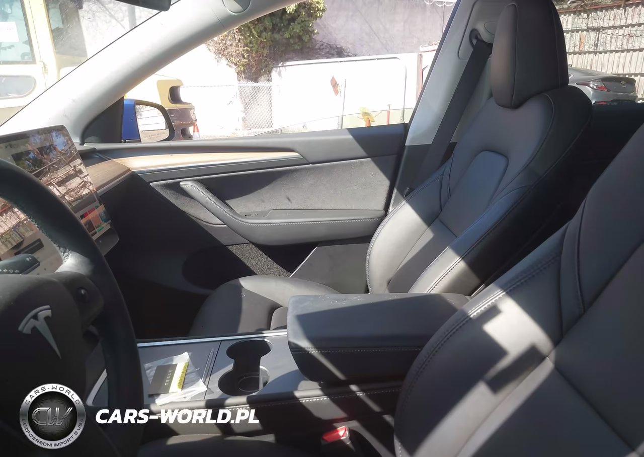 2023 Tesla Model Y Performance Dual Motor All-Wheel Drive VIN:7SAYGDEF6PF762167 - 19