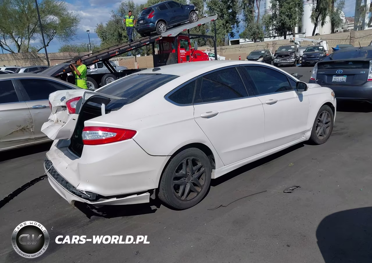 2013 Ford Fusion Se VIN:3FA6P0HR4DR157230 - 4
