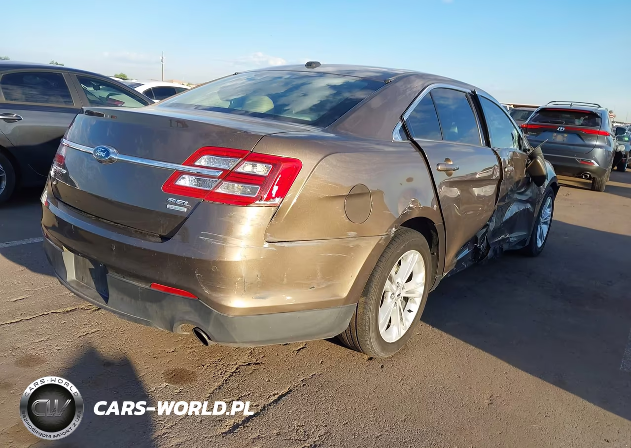 2015 Ford Taurus Sel VIN:1FAHP2E98FG157038 - 4