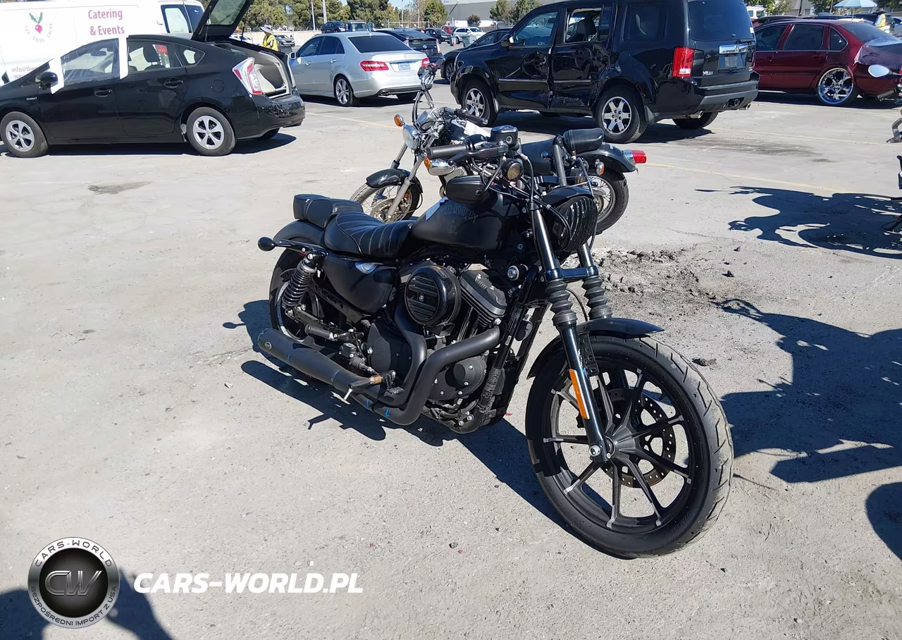 2017 Harley-Davidson Xl883 Iron 883 VIN:1HD4LE230HC434103 - 1