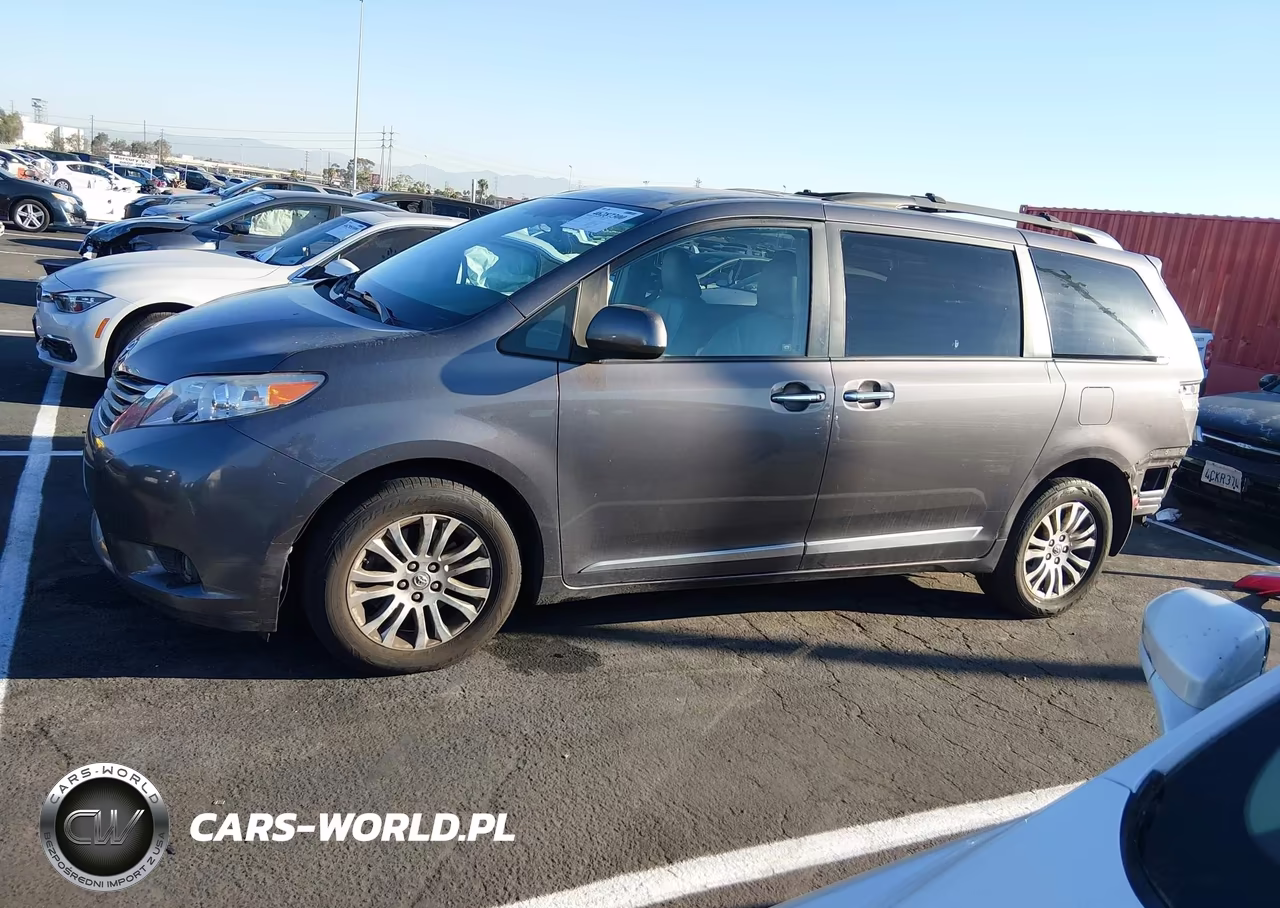 2011 Toyota Sienna Xle V6 VIN:5TDYK3DC1BS172279 - 15