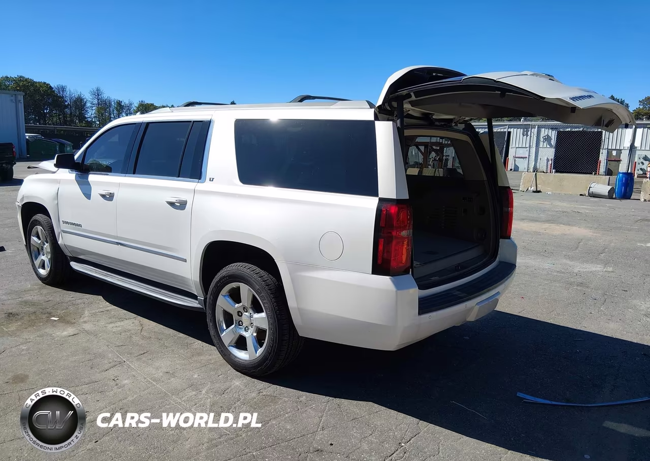 2015 Chevrolet Suburban Lt VIN:1GNSKJKC4FR636643 - 3