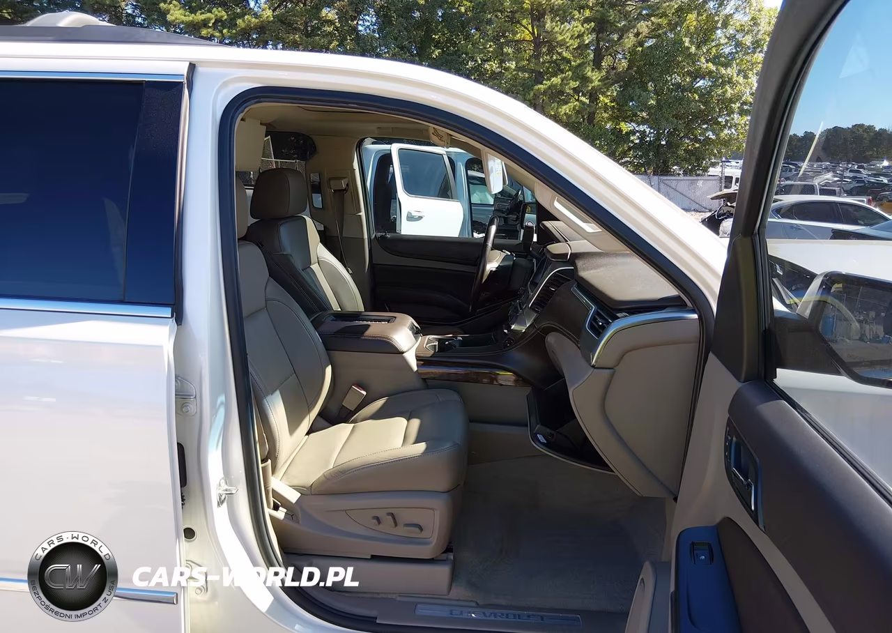 2015 Chevrolet Suburban Lt VIN:1GNSKJKC4FR636643 - 5