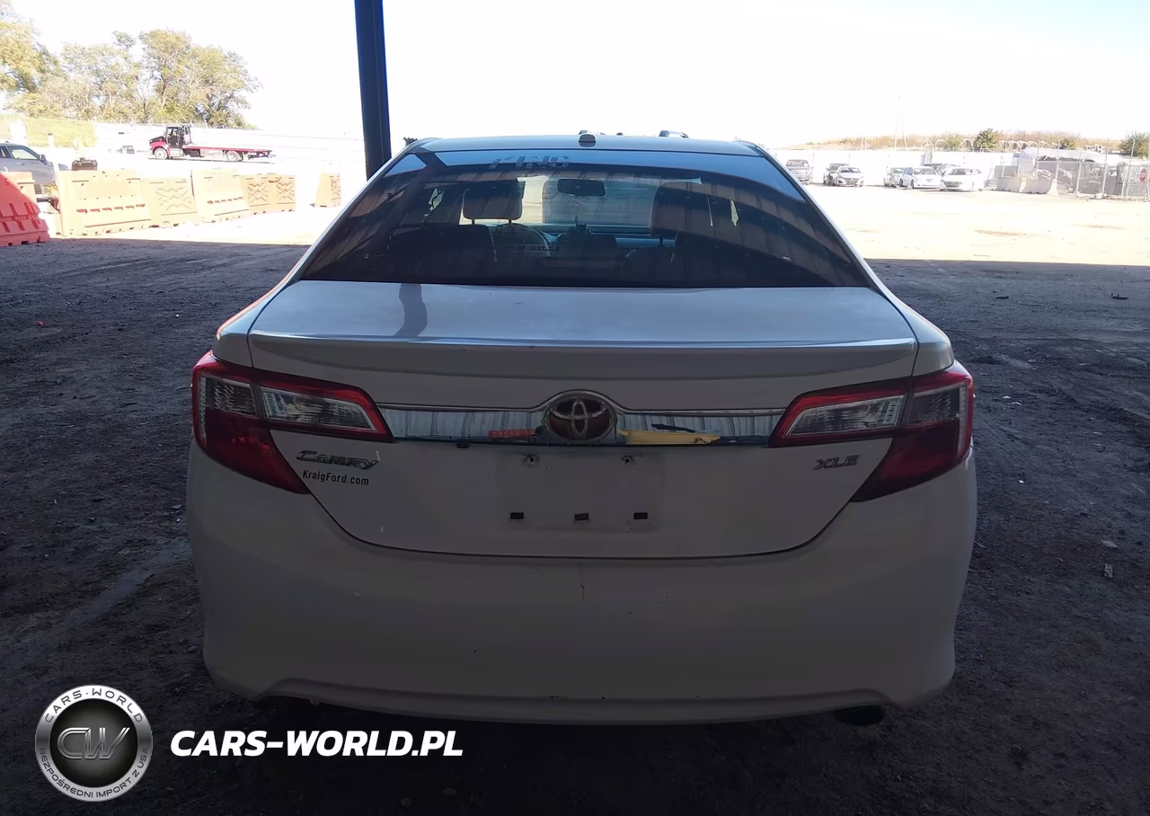 2012 Toyota Camry Xle VIN:4T4BF1FK6CR214916 - 16
