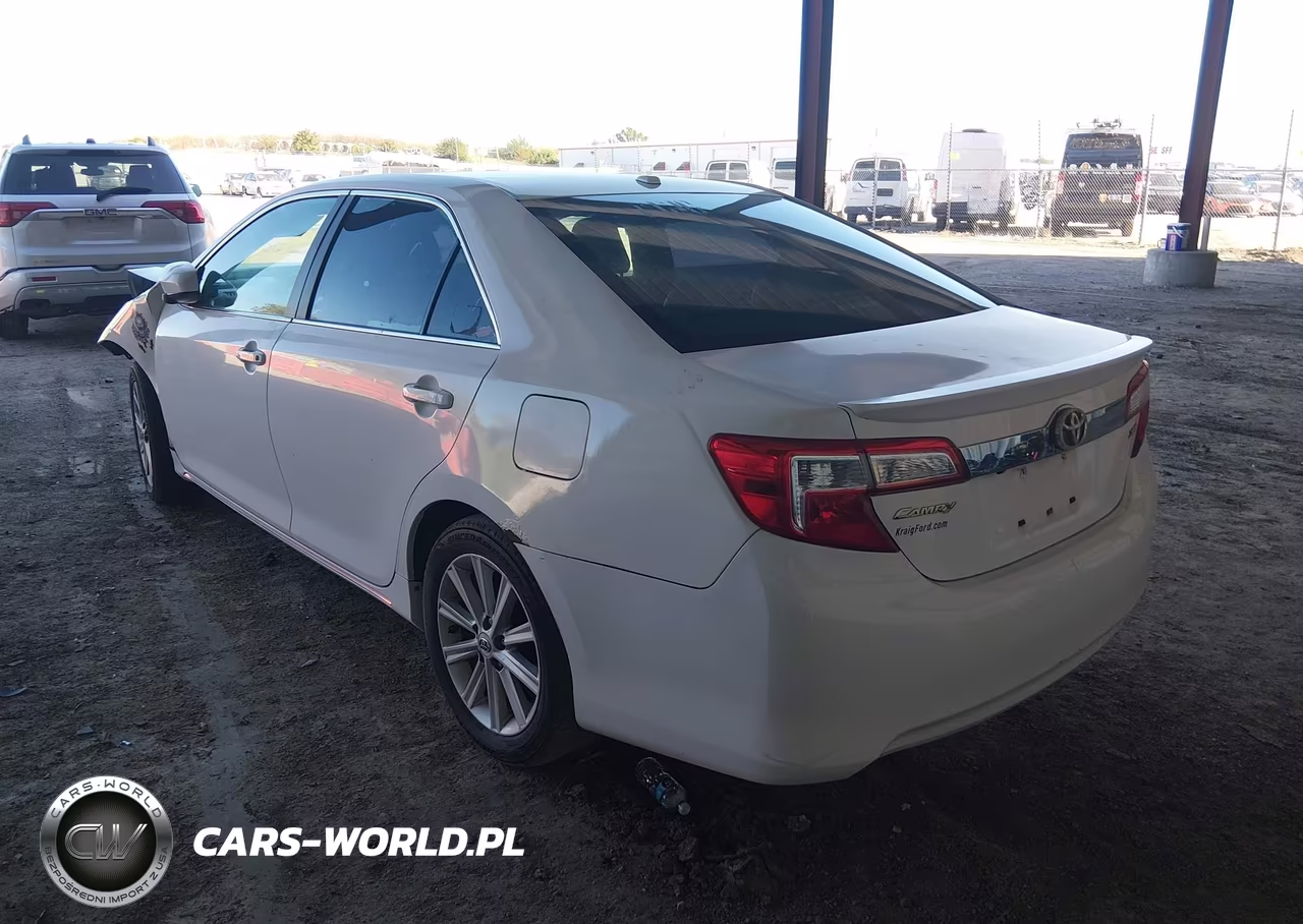 2012 Toyota Camry Xle VIN:4T4BF1FK6CR214916 - 3