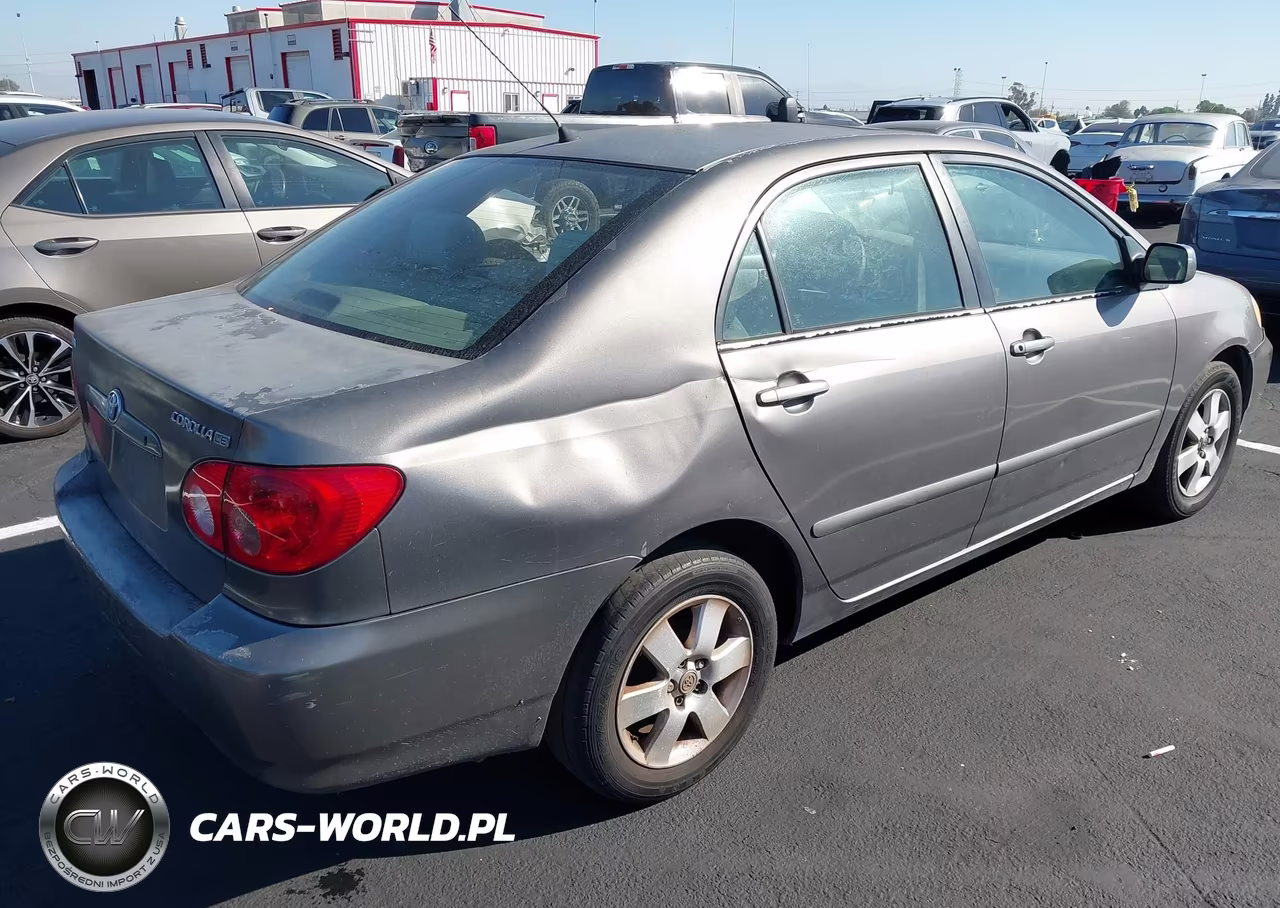 2005 Toyota Corolla Le VIN:1NXBR32E95Z407674 - 4